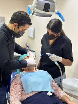 Slider image (4) Solitaire Dental Clinic